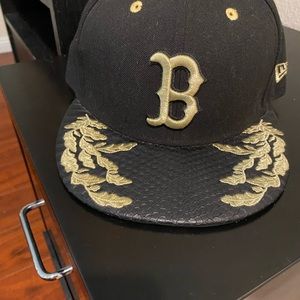 Fitted baseball cap